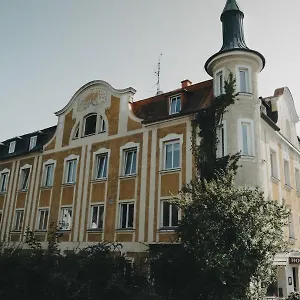 Hartmann Hotel